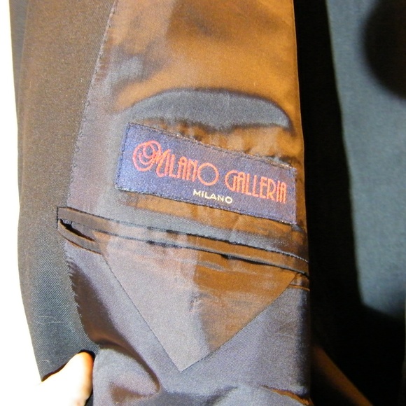 Milano Suits & Blazers Mens Milano Galleria Black Blazer 3 Button